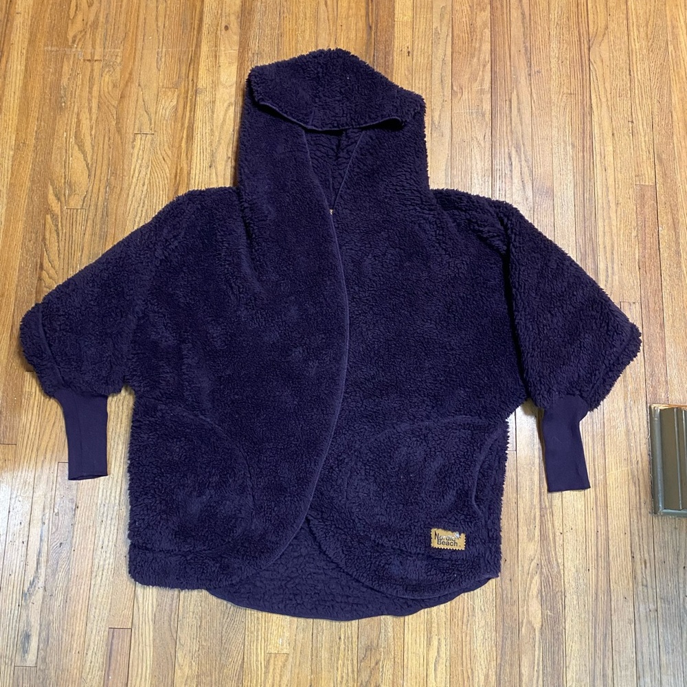 Nordic Beach Hooded Body Wrap